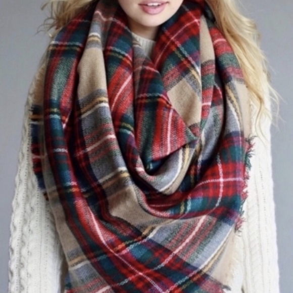 Plaid Blanket Scarf - Picture 2 of 3